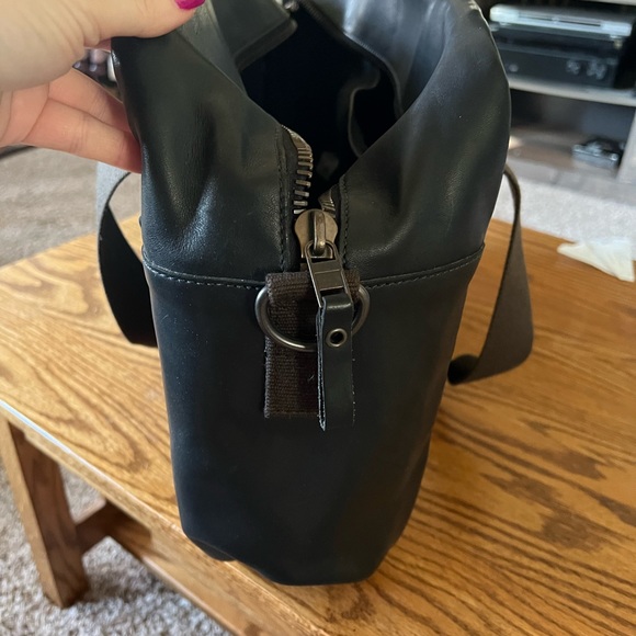 Filson Bags Filson Dawson Leather Duffle Black Standard Size Poshmark